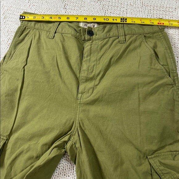 Madewell High-rise Cargo Pants - Picture 11 of 15